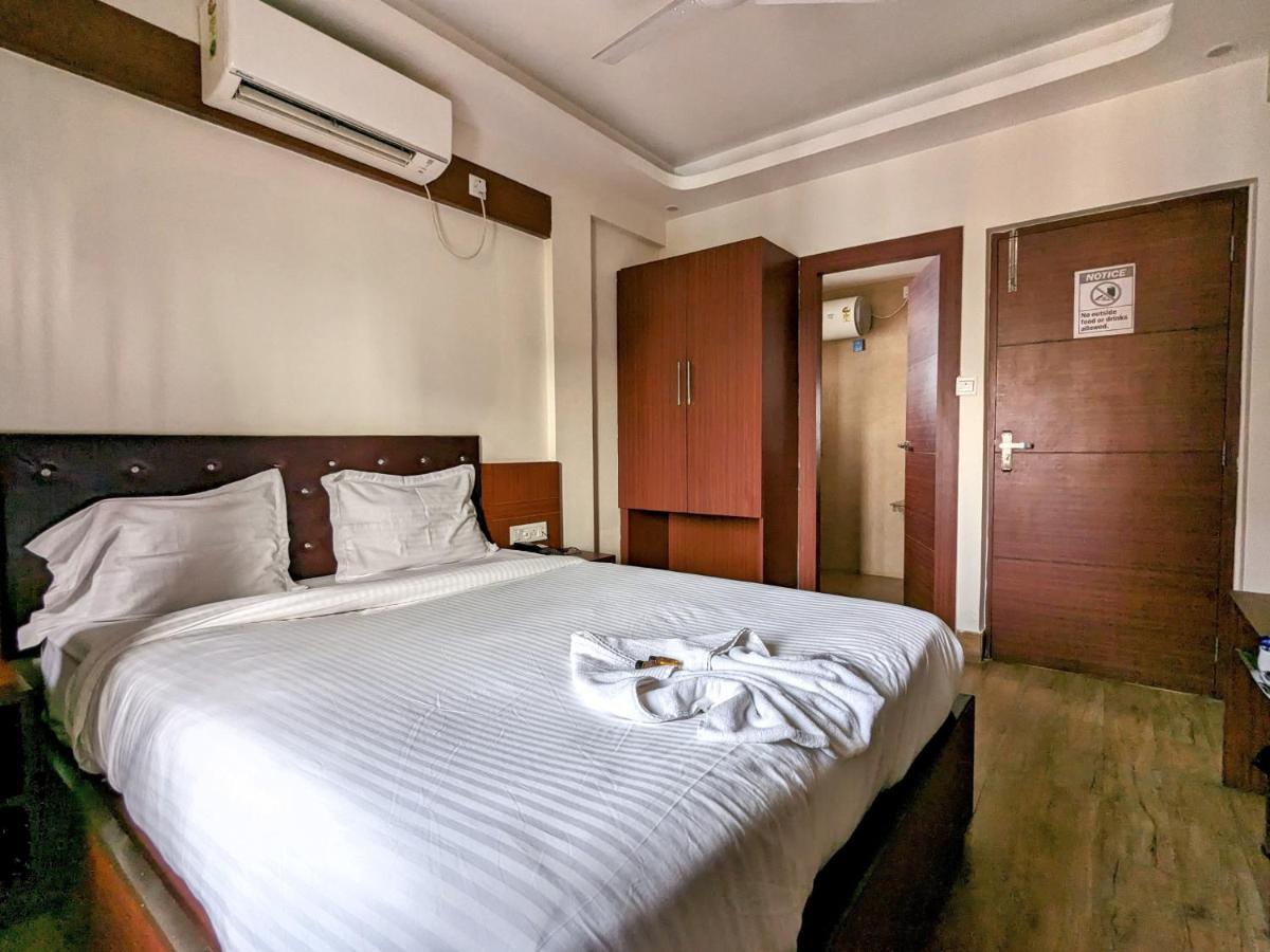 The Aster Enclave Hotel Kolkata Exterior photo